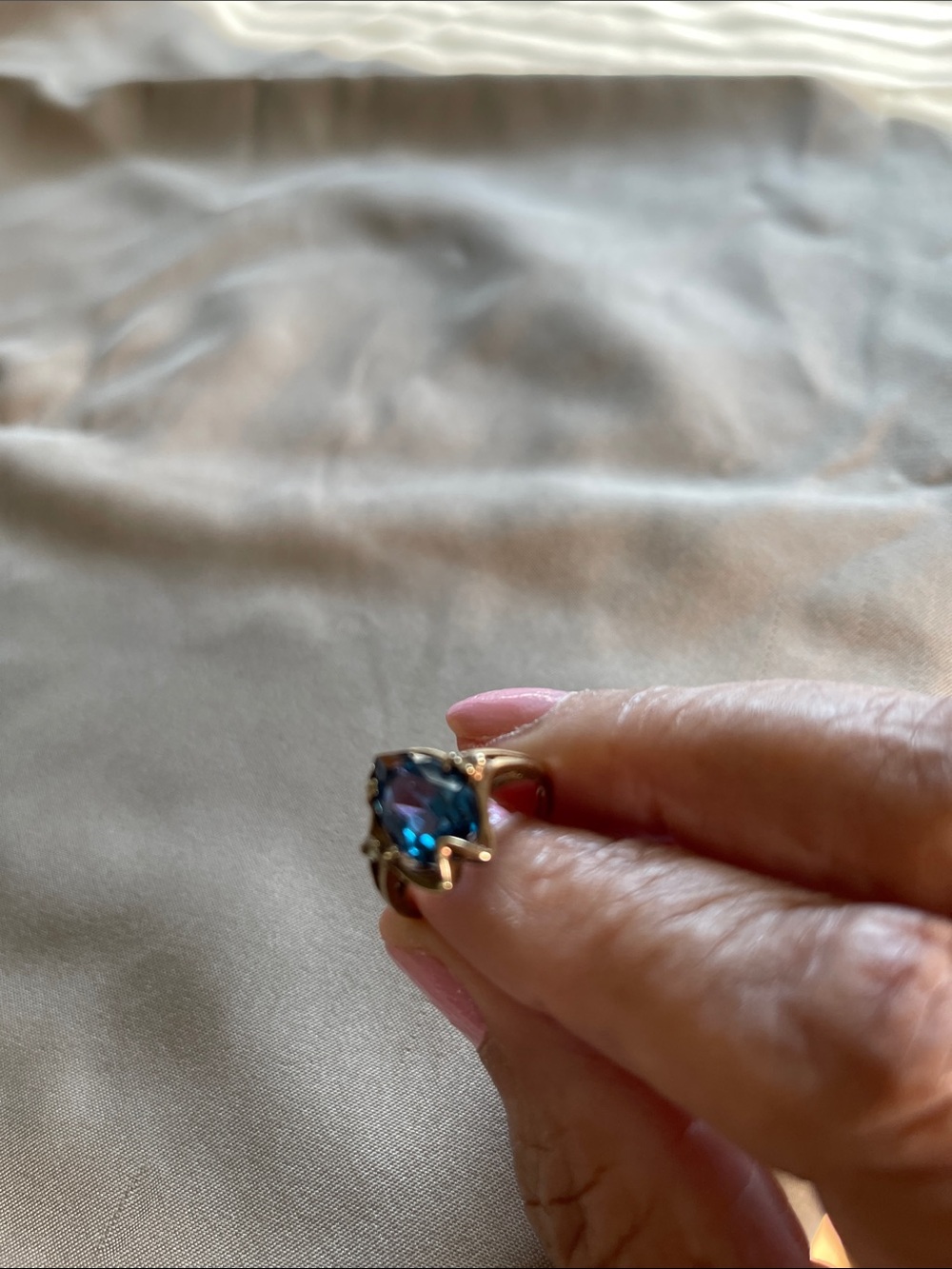 Vintage Dasun Elegant Blue with 2 stones 10K Gold Ring - Picture 9 of 16